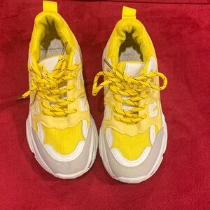Source Unknown Vibrant Yellow and White Kids Sneakers